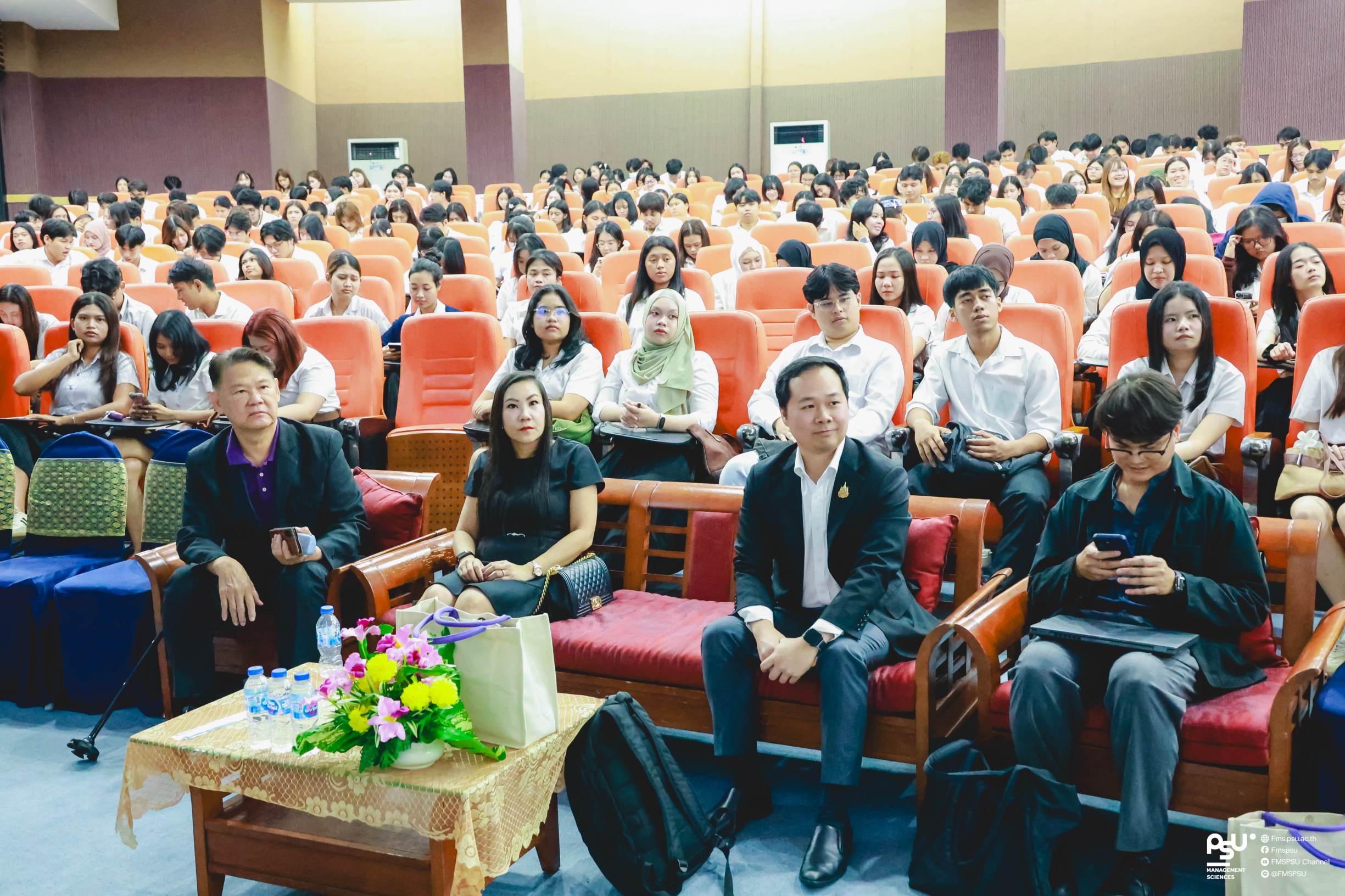 ภาพการลงนาม 3